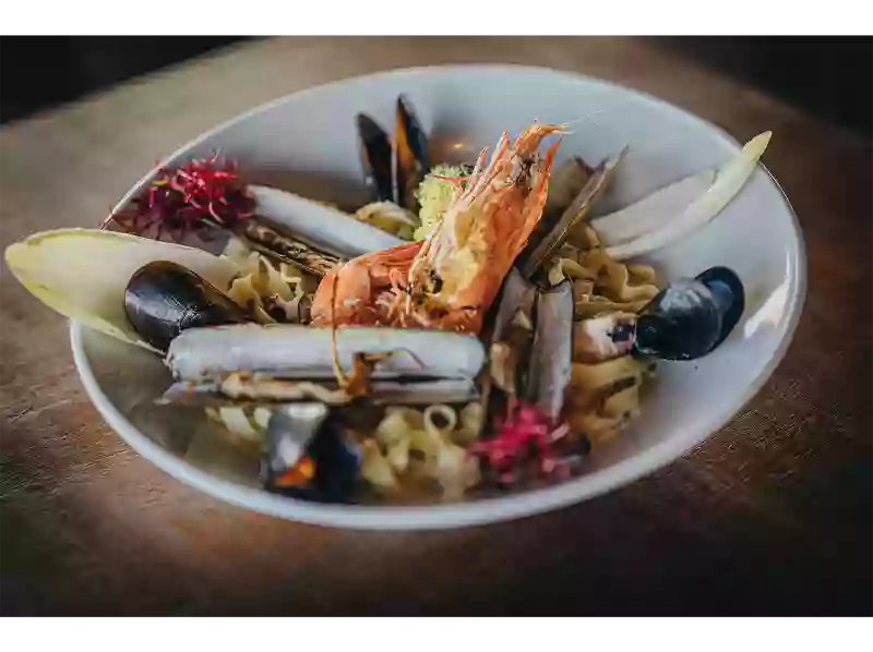 Galerie - Le Chary - Restaurant La Grande Motte - Restaurant bord de mer la Grande Motte
